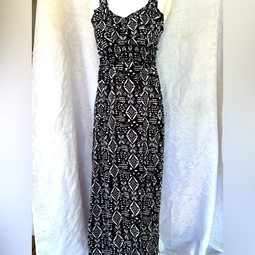No boundaries long dress size 7-9
